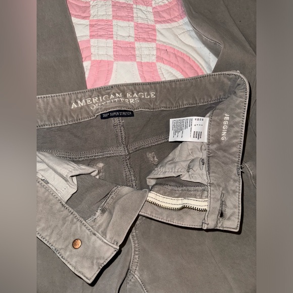 STUDENT MOVING SALE 💕 - Picture 5 of 7